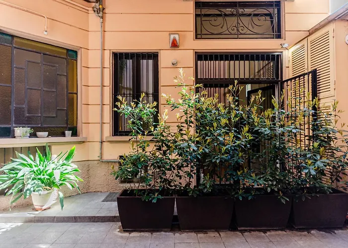 Apartamento Luxury 3 Fiat, Ariberto Home, Tra Centro Storico Di E Navigli, Con Spaziosa Jacuzzi