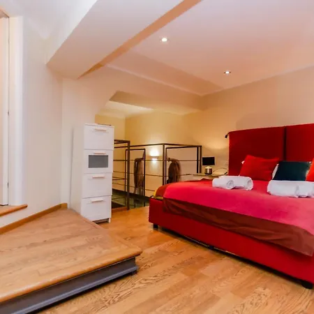 Luxury 3 Fiat, Ariberto Home, Tra Centro Storico Di E Navigli, Con Spaziosa Jacuzzi Apartment