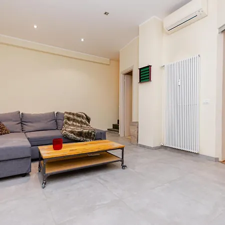 Luxury 3 Fiat, Ariberto Home, Tra Centro Storico Di E Navigli, Con Spaziosa Jacuzzi Apartment